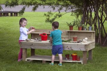 Wooden Outdoor Large Mud Kitchen 1