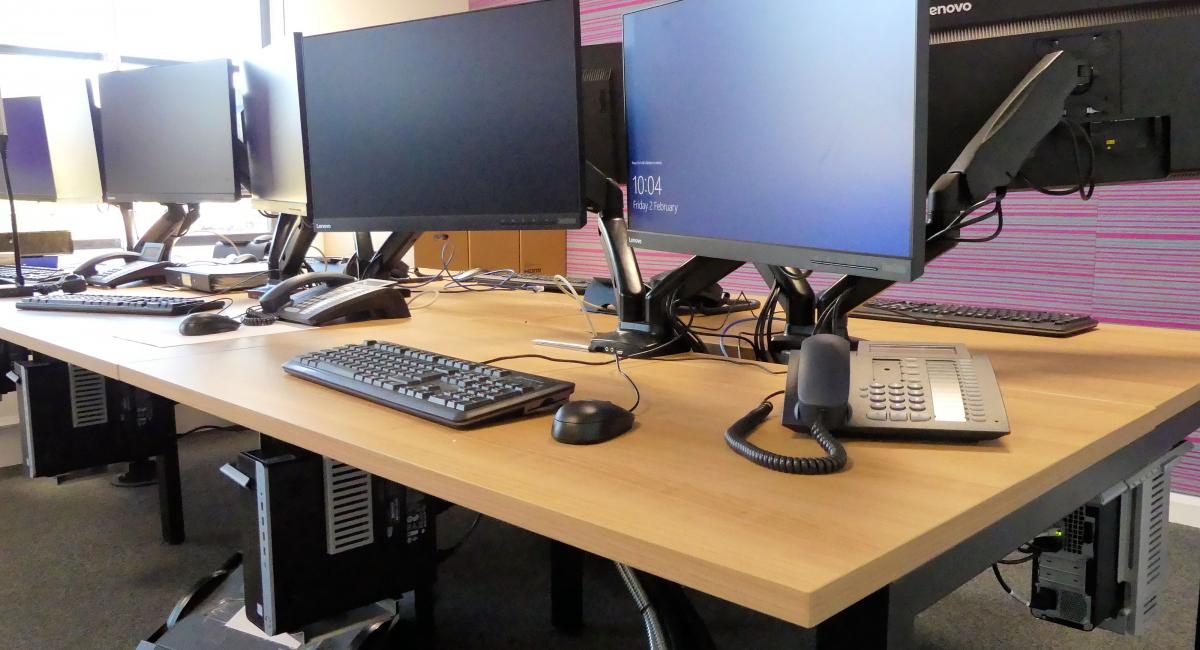 A 24 Hour Emergency Service Control Centre